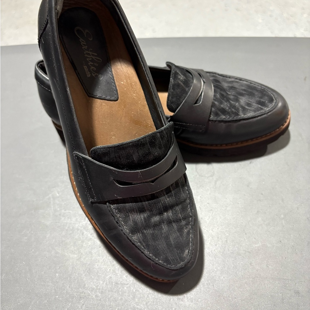 Earthies Black Leather Loafers